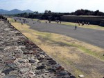 The view back along Calle de los Muertos.  Where are the dead people?