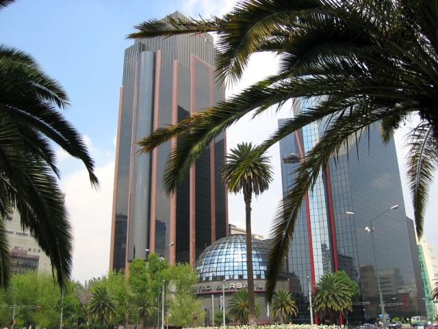 Some groovy looking modern buildings back in Ciudad de Mexico