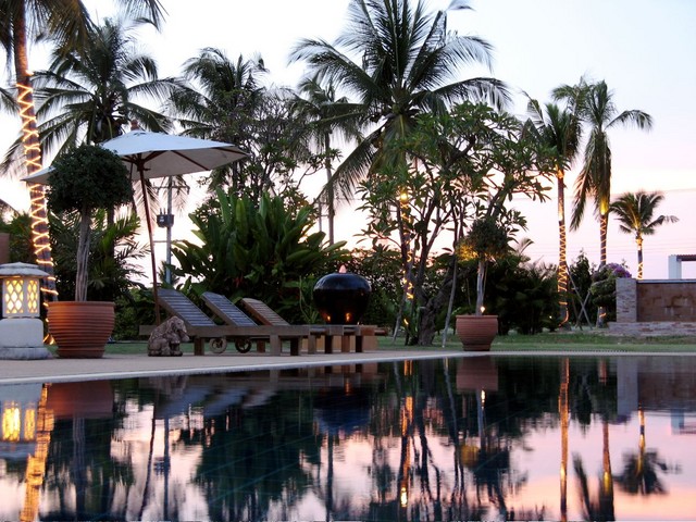 Mmmm, backyard serenity!